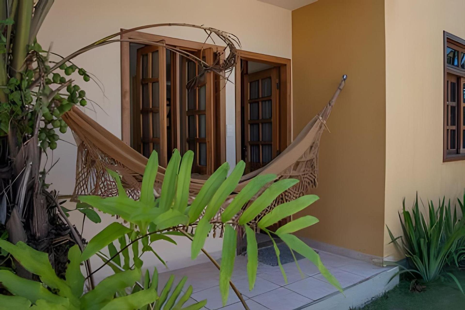 Em Frente A Praia De Taperapuan; Piscina; 1 Quarto; Wifi 300 Mbs; Estacionamento Gratuito 1 Veiculo Porto Seguro Exterior foto